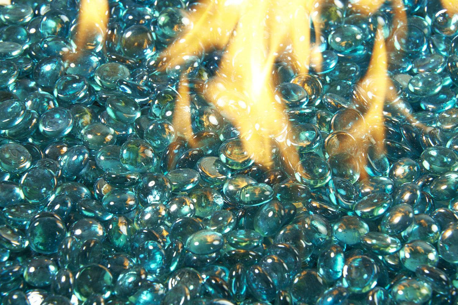 The Outdoor GreatRoom Company 5-Pound Fire Glass Gems, Aqua Marine Crystal