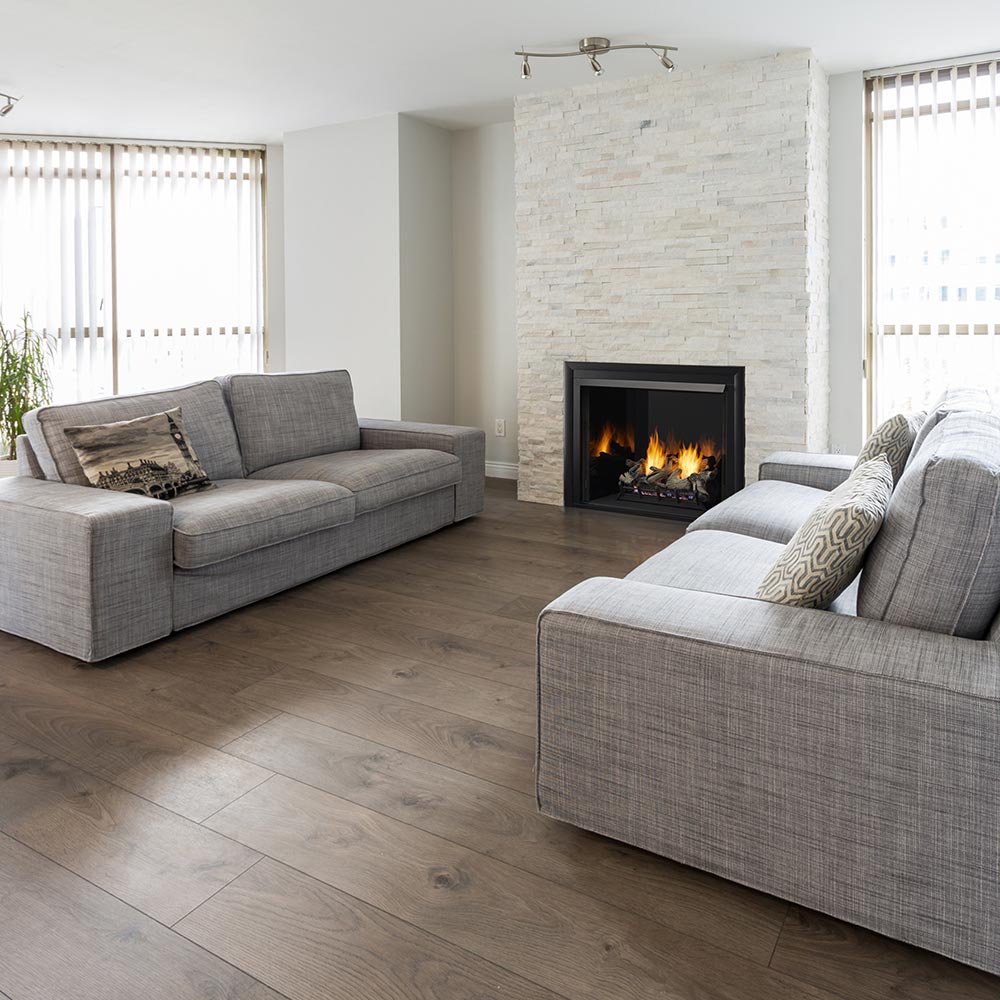 Monessen LCUF42CR-C Lo-Rider 42-Inch Circulating Brick Vent-Free Firebox with Gas Log Set