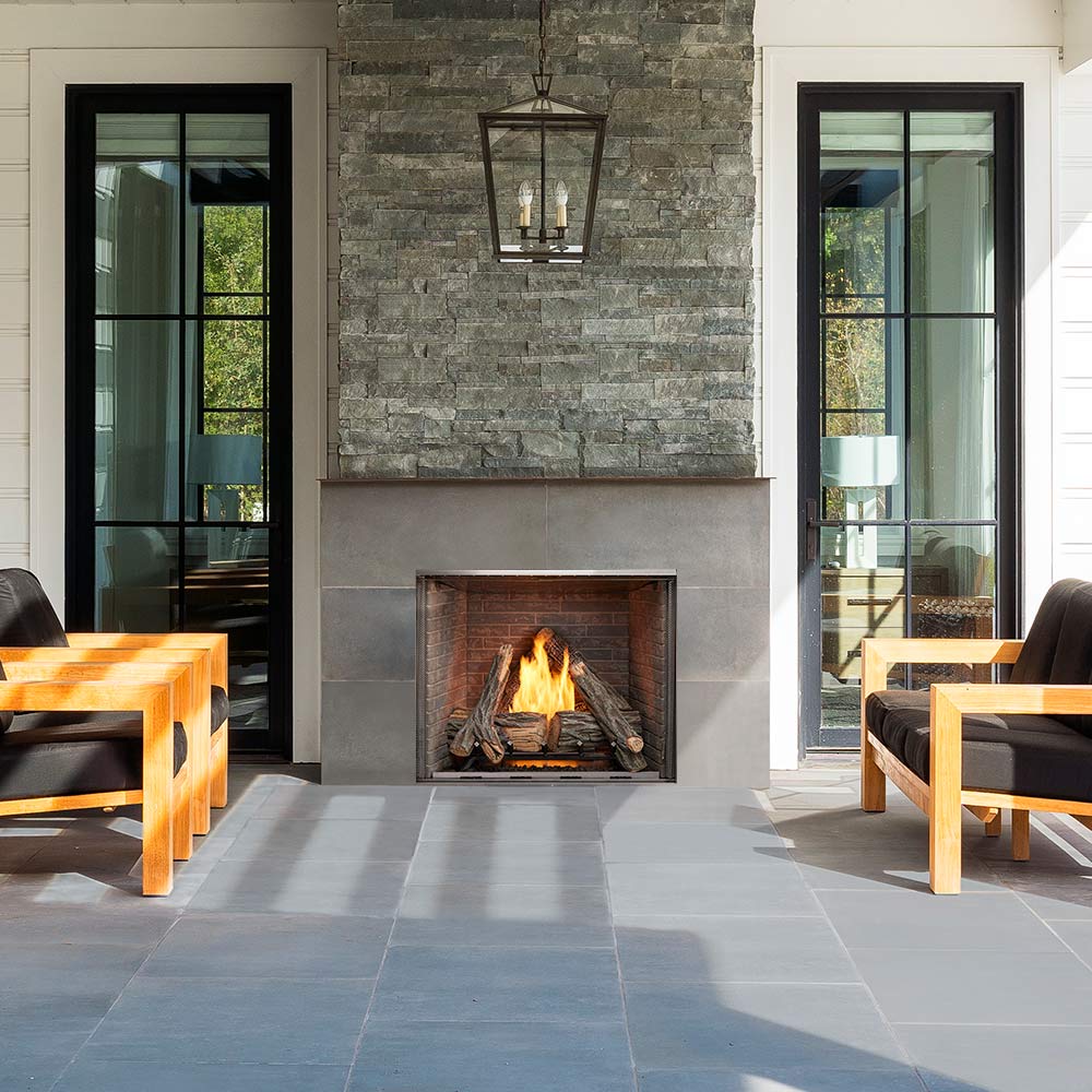 Outdoor Lifestyles Courtyard 36-Inch Outdoor Gas Fireplace