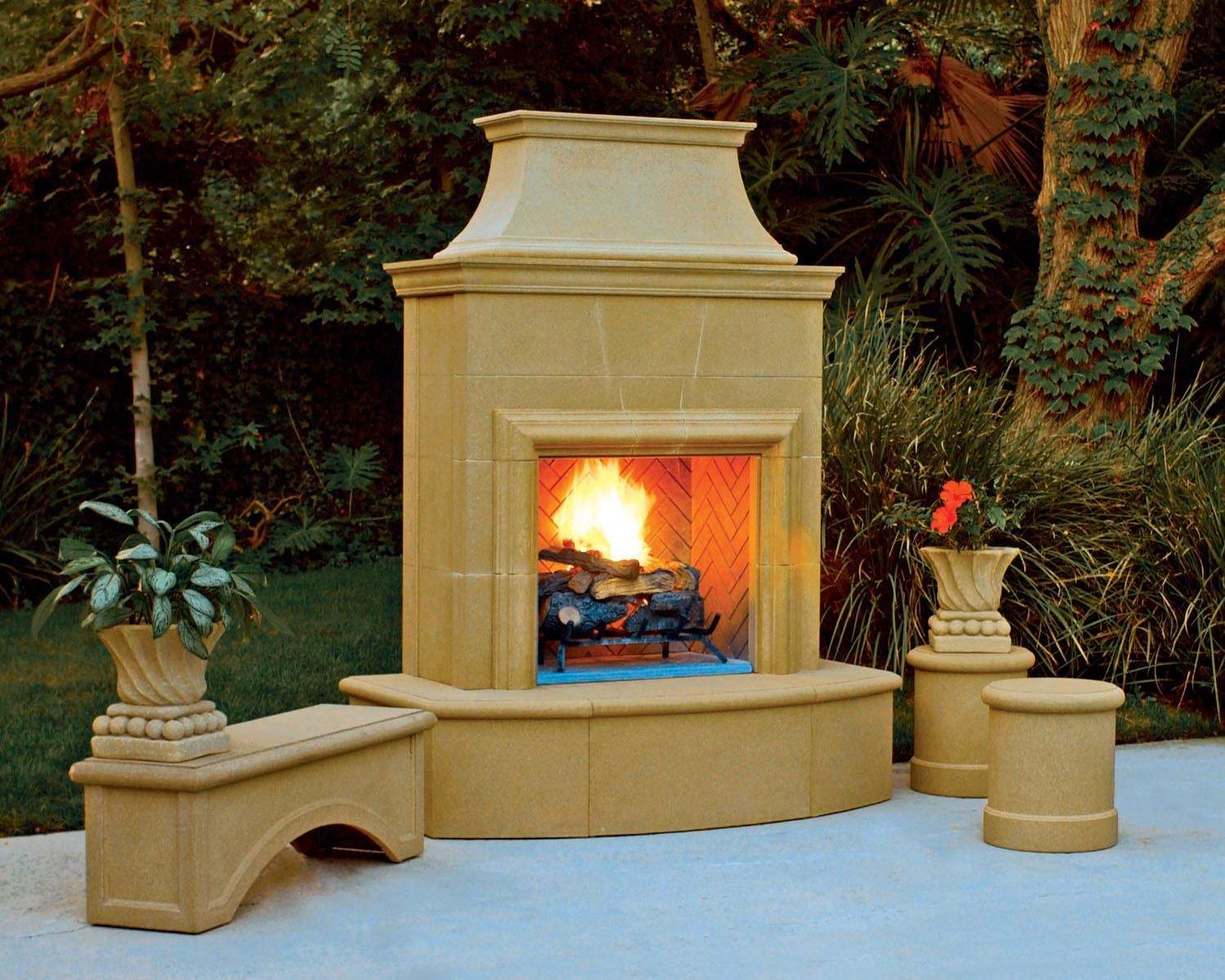 American Fyre Designs Petite Cordova Outdoor Gas Fireplace